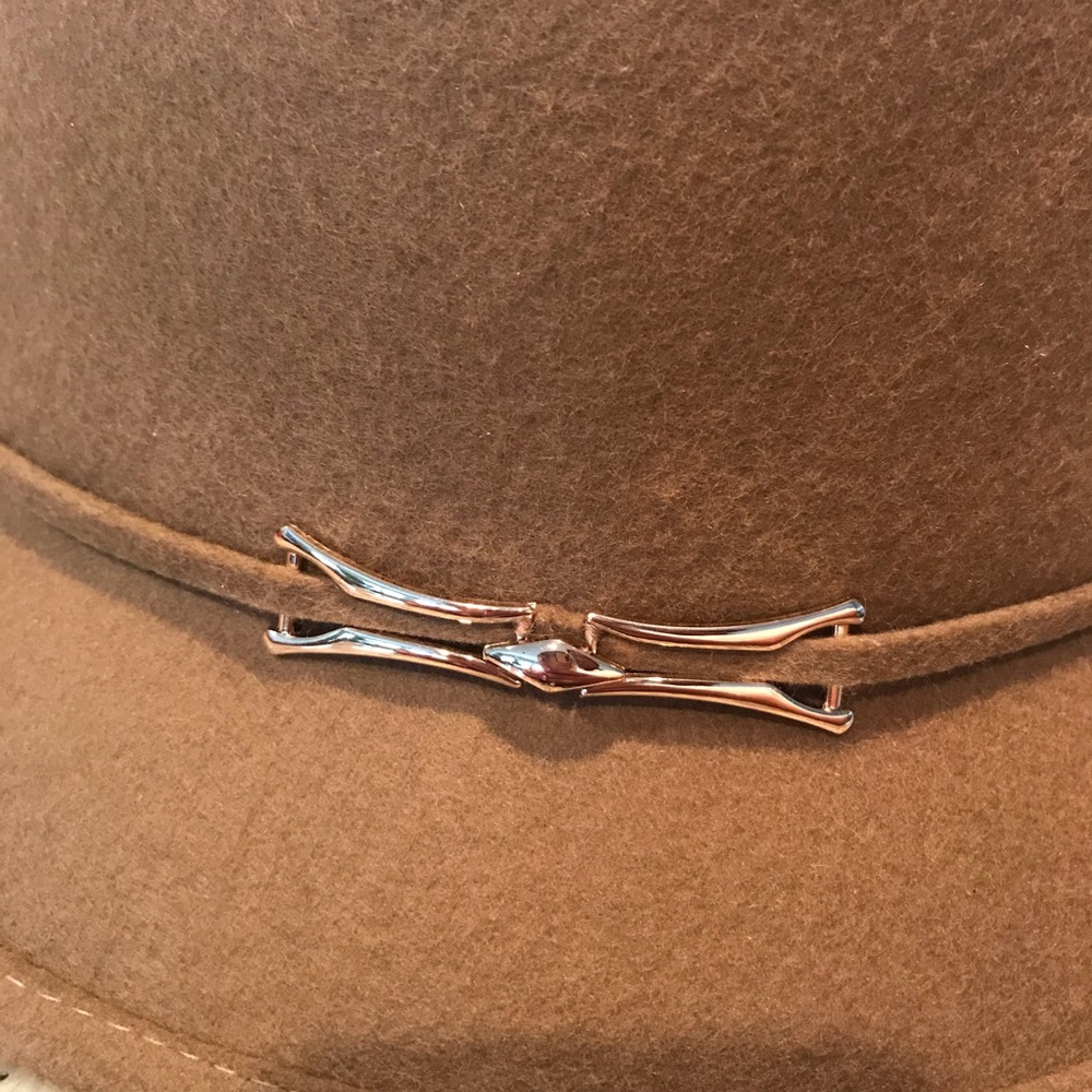 Wool Hat - Picture 2 of 4